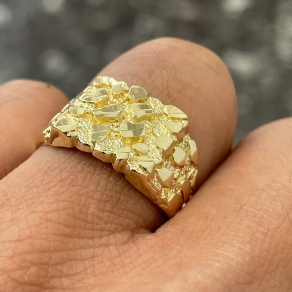 Brand New 10K Real Gold Square Nugget Ring - Picture 4 of 17